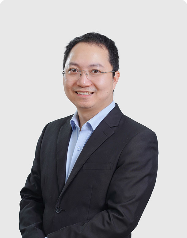 Pham Van Huong Assistant Director